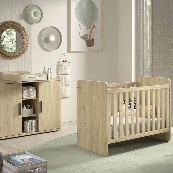 ALTOBUY Chambre Bébé Lit 60x120cm + Meuble à Langer Aspect Chêne Clair - Marco