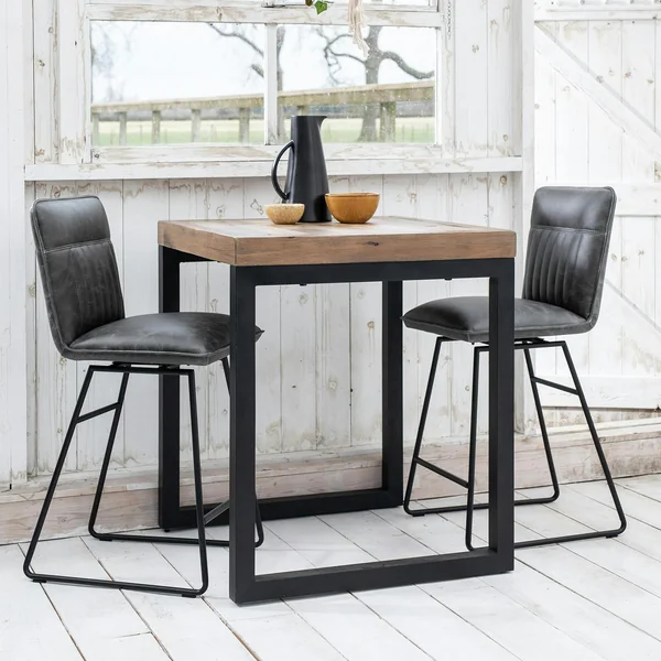 Chaise de bar pivotante gris used OKA (lot de 2)